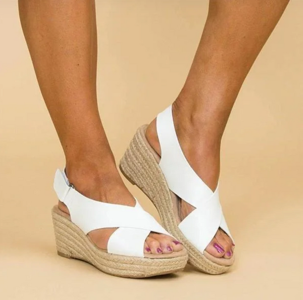 Chloe® | Fashionable and comfortable orthopaedic sandals