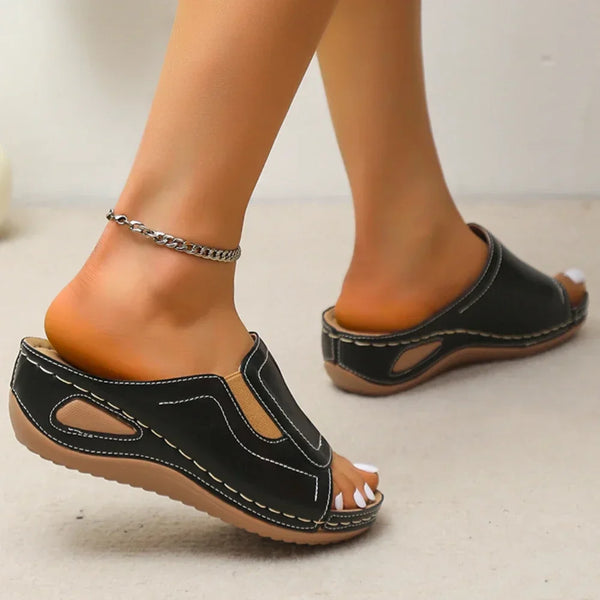 Lina® | Comfortable orthopaedic flat sandals for women!