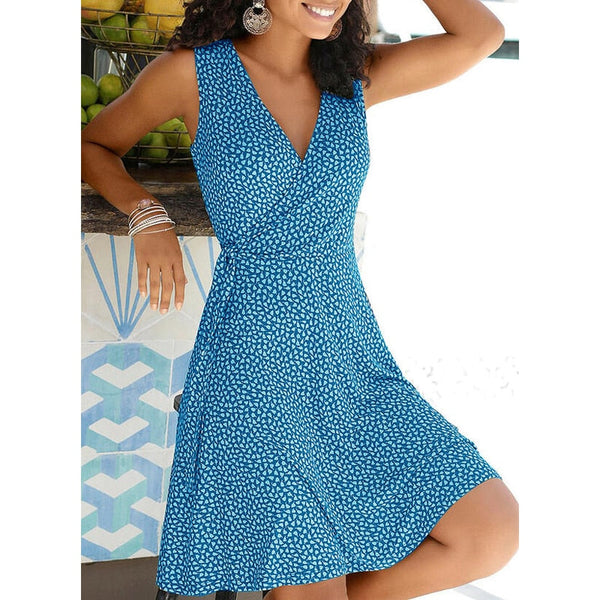 Sheryl® | Modern casual dress with polka dots for summer