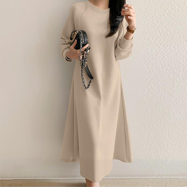 Amoret | Classic and Comfortable winter Dress