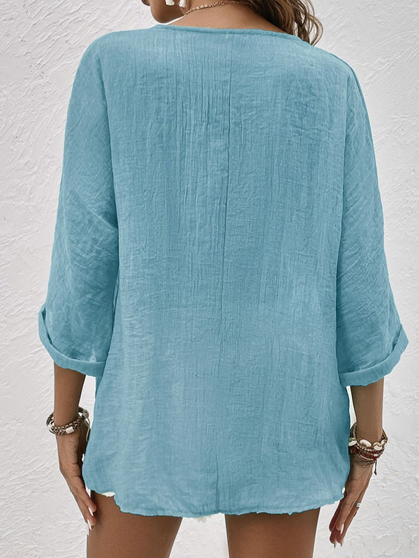 Clara® | Blue linen V-neck shirt