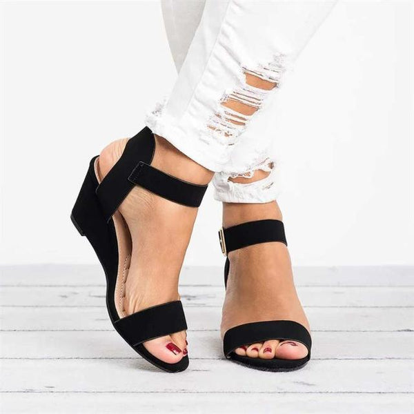 Dymphna® | Effortlessly Cool Sandals