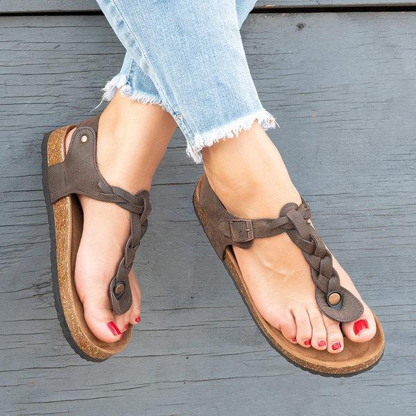 Aislinn® | Edgy and breezy Sandals